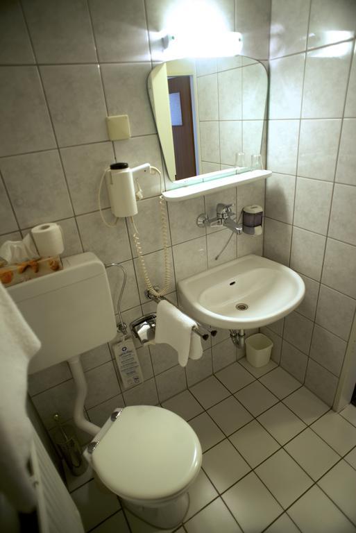 Hotel Marienhof Duesseldorf Neuss Phòng bức ảnh